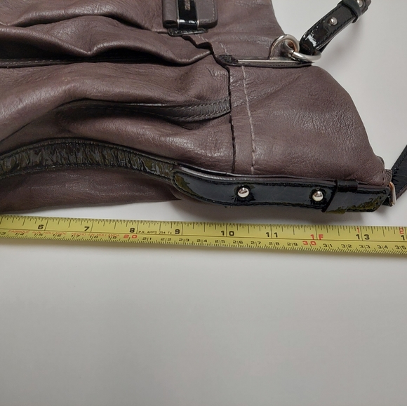 Guess bag, brown with black details - Picture 12 of 12